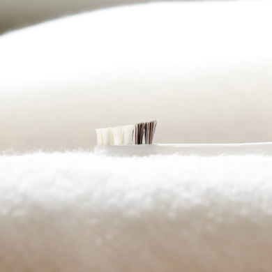 MIGAKENDE 天然寵物牙刷 - 斜面型(山羊毛 + 馬毛) MIGAKENDE 天然寵物牙刷 - 斜面型(山羊毛 + 馬毛)